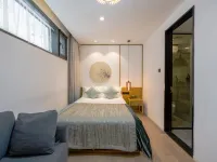 Meridian M Hotel Beijing (Tianziliu Taikoo Li Unity Lake Subway Station Branch) Hotels near Chaoyang