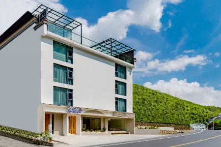 Waiting for You E-sports Homestay (Huangshan Tangkou South Gate) Отели рядом с достопримечательностью «Qingliangtai Pavilion»