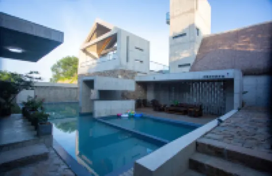 Bufu Seaweed Art Villa