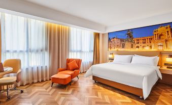 Vienna Hotel (Chongqing Yunyang Binjiang Park City Square Hotel)