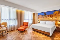 Vienna Hotel (Chongqing Yunyang Binjiang Park City Square Hotel) Hotels near Yunyang Riverside Park