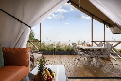 Hilive Sunset Camp (Xiangshan Bay Branch) Отели в г. Чжанпу