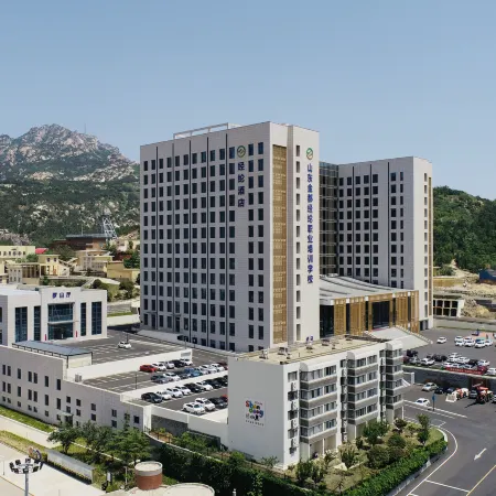 Zhaoyuan Jingxuan Hotel
