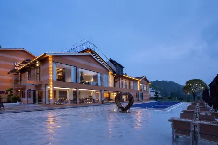 Guidong 13 Homestay Отели в г. Гуйдун