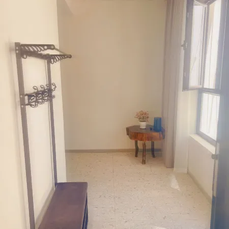 Lanting Title B&B