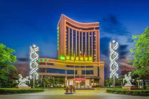 Inzone Garland Hotel