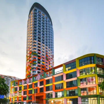 JINGJU HOTEL SHENZHEN Отели рядом с достопримечательностью «Библиотекам Шэньчжэнь»