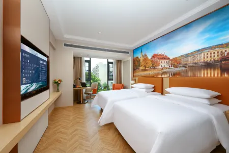 Vienna Hotel (Yuxi Yuanjiang) Отели в г. Юаньцзян