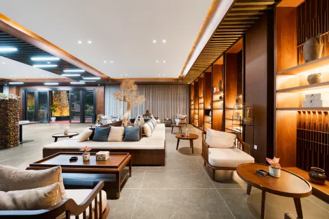 세클루전 바이 허 호텔