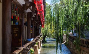 Country of Clouds Cloud end Brookside view Designer Meisu