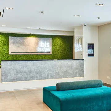 ibis budget Singapore Emerald Các khách sạn gần Sân Bay Seletar