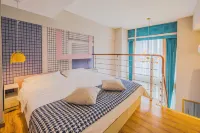 Chongqing Evening Language Loft Duplex Boutique Hotel (Guanyinqiao Longhu Xinyi Street)