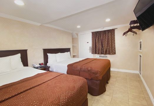 Nite Inn at Universal City