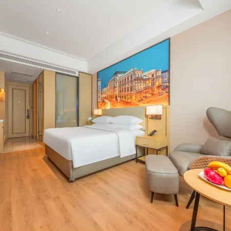 Vienna International Hotel (Luohe West Railway Station)