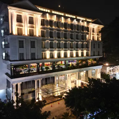 Grand Savero Hotel Bogor Hoteles cerca de Estación de tren de Bogor