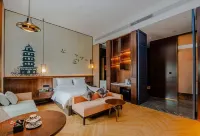 Nantong Romantic International Hotel Отели рядом с достопримечательностью «Yuejiang Marina»
