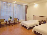 月畔民宿（青城山高鐵站店）