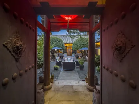 Yunzhong Traditional Courtyard