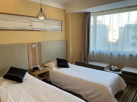 Tangyin Hotel (Dalian Railway Station)