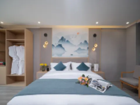 Yuehao. Designer Garden Mei Suk(Lijiang Sifang Street) โรงแรมในลี่เจียง