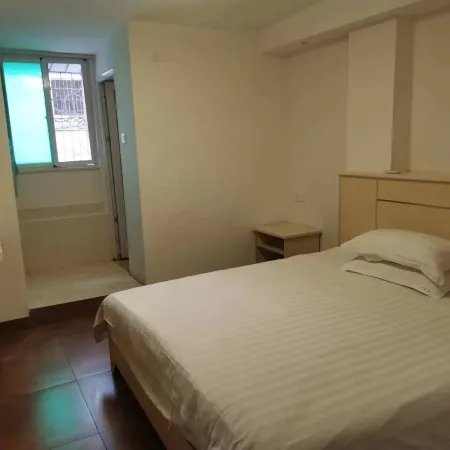 Baoting Baocheng Xiaomi Hotel