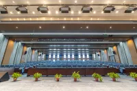 Datong Huangjing Century Hot Spring Hotel