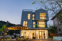 See you at first sight. Qu camping camp vacation beauty hotel Hotel a Xisai Mountain Tourist Resort