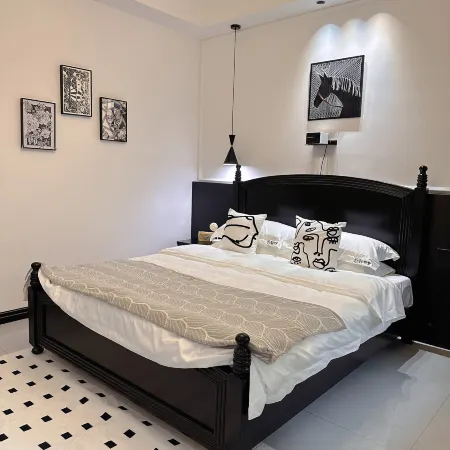 Yining Liubai Village Homestay