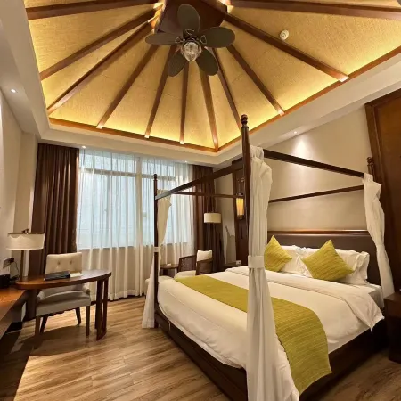 Kapok Platinum Hotel
