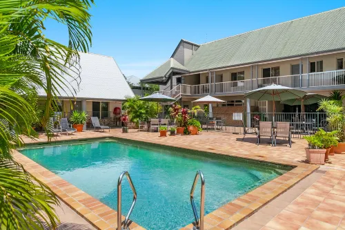 Byron Central Apartments - Jacuzzi