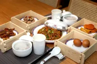 Trip.com Group Country Retreats (Nalati River Valley Grassland) - breakfast