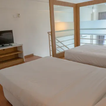 The Ceo Executive Suites Отели в г. Баян Лепас