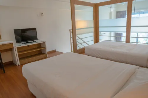 The Ceo Executive Suites