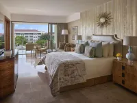 Mulia Resort Hoteles cerca de Playa Geger