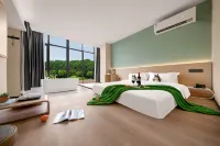 Totoro Spirit Hotel (Changzhou Chunqiu Yancheng WujinHigh-speed Railway Station)