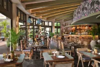 Lapita, Dubai Parks and Resorts, Autograph Collection
