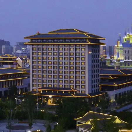 Swistyle Thousand Crane Lake Отели рядом с достопримечательностью «Xixin Temple»