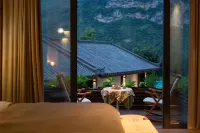 zhenshanhe Hotels in Panzhou