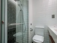 A Hotel Bugis Hotel di Singapura