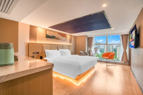 Yutu Century Hotel (Kunming South High-speed Railway Station)