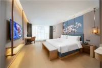 Magnotel Hotel (Dao County Jiuding Pedestrian Street) Hotels in Dao County