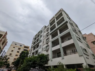 White Fern Stays Serviced Apartments - Gachibowli Các khách sạn ở Gachibowli