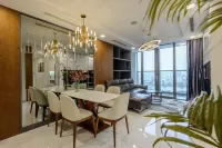 Luxury Riverside Apartment Landmark 81 & Vinhomes