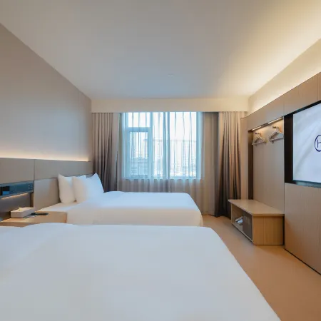 JI Hotel (Lvliang Lishi Zhongyang Gongyuan)