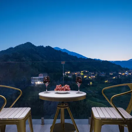 Huali Yunjian Homestay