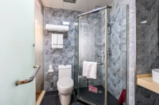 Shankee Hotel (Zhenjiang Danyang Railway Station Wuyue Plaza)