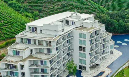 Anji Yunju Hotel
