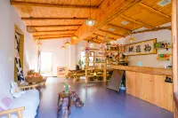 Liuba Chuyuxuan Homestay Hotel di Liuba