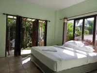 Sea-Sun Bungalow & Resort Hotels near Ban Kwan Chang