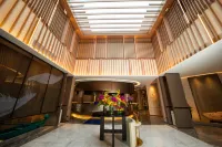 Dongfeng Hotel